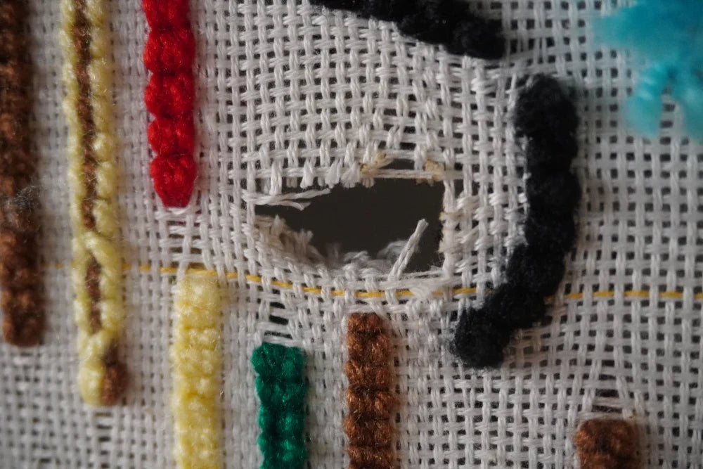 ¿Se te rompe la tela al hacer TUFTING? Esto es normal (y tiene solució ...